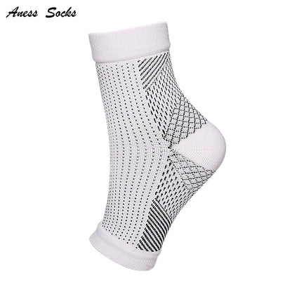 Summer Outdoor Compression Socks with Breathable Design