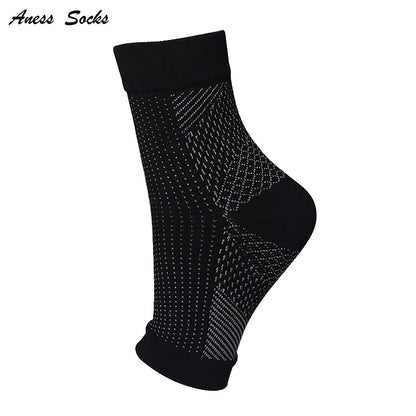 Summer Outdoor Compression Socks with Breathable Design
