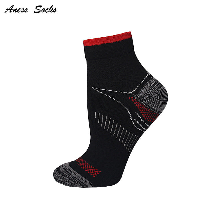 Summer Outdoor Compression Socks with Breathable Design
