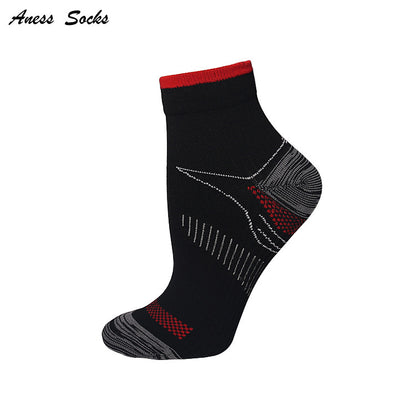 Summer Outdoor Compression Socks with Breathable Design